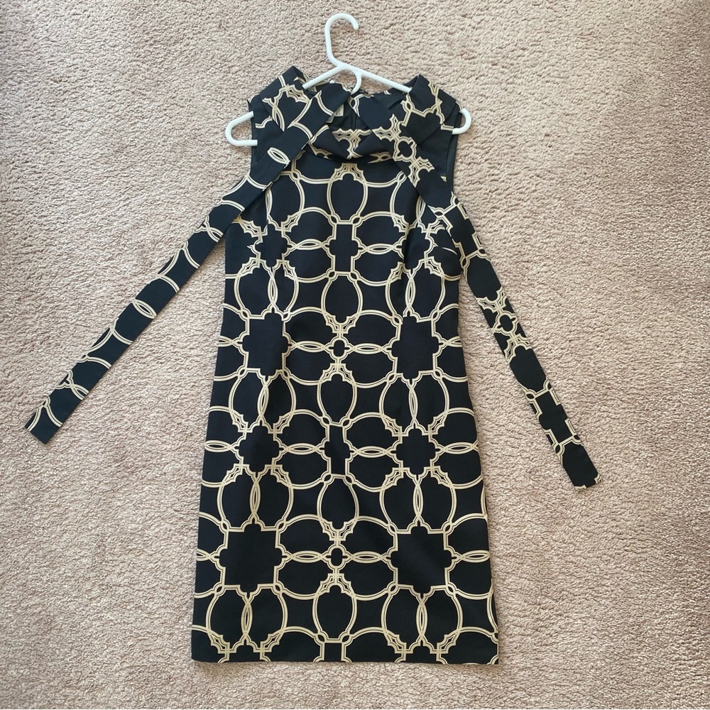Talbots dress size 12 comes with optional belt. Excellent condition